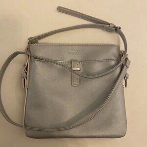SCOUT CROSSBODY LIGHT GRAY BAG